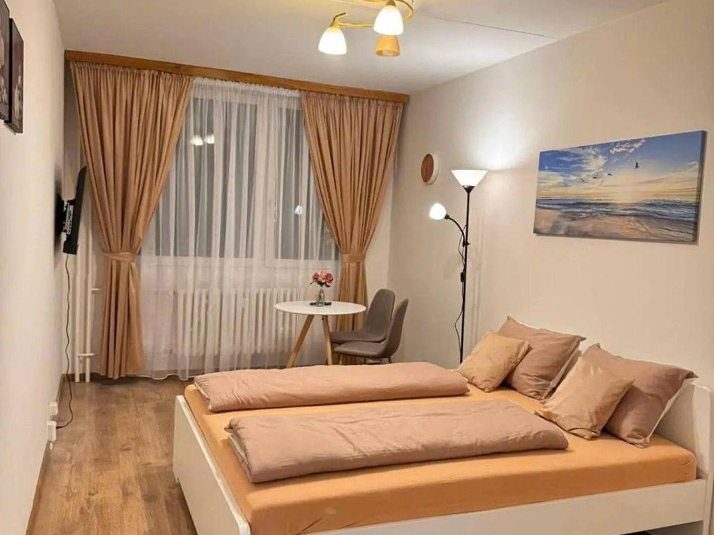 Apart For Rent Near Center プラハ アパート